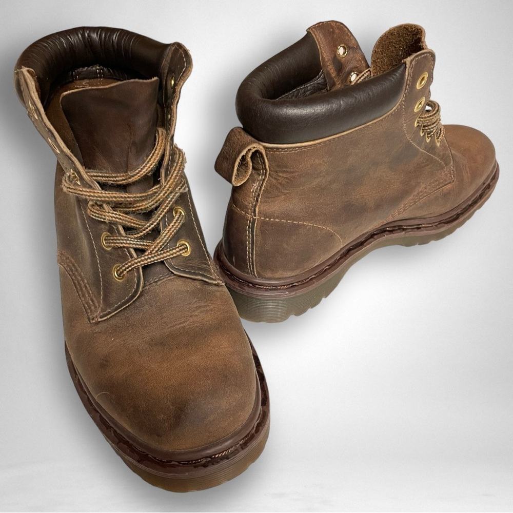 Dr. Martens Rare Style Brown Ankle Boots / Made In England / UK size 7